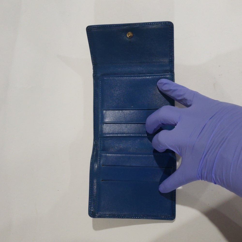 Vintage Louis Vuitton LV Trifold Luxury Wallet โ Royal Blue Epi Leather 4.25x4" - Picture 13 of 17